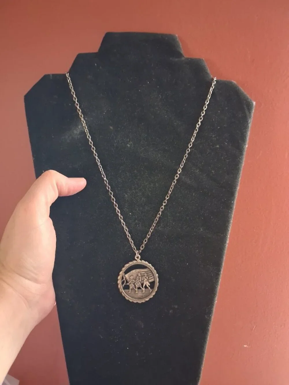 24 inch Cinerama Cranston RI necklace